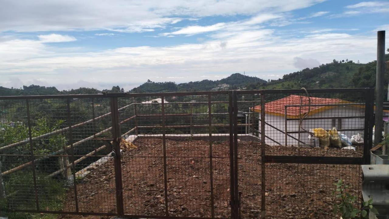 Adithya Sunrise View Cottage コタジリ エクステリア 写真